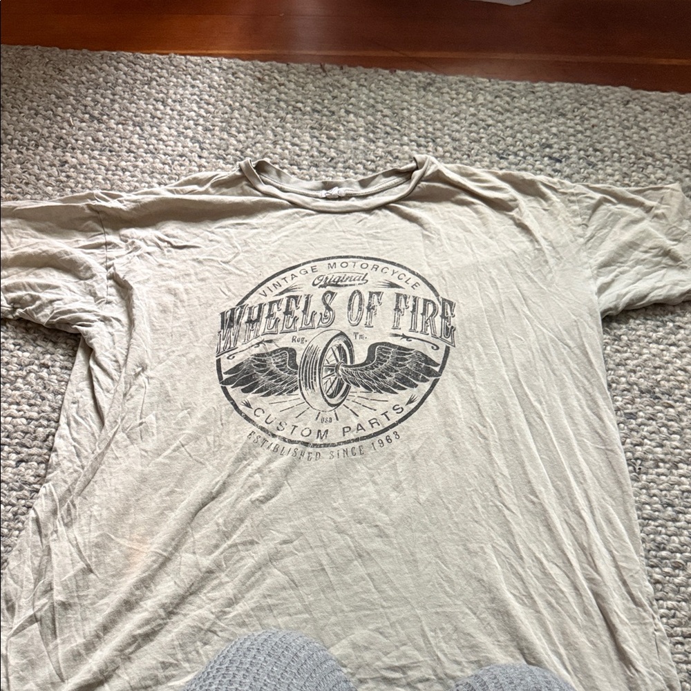Garage Beige Graphic 'Wheels of Fire' Short Sleeve Tee